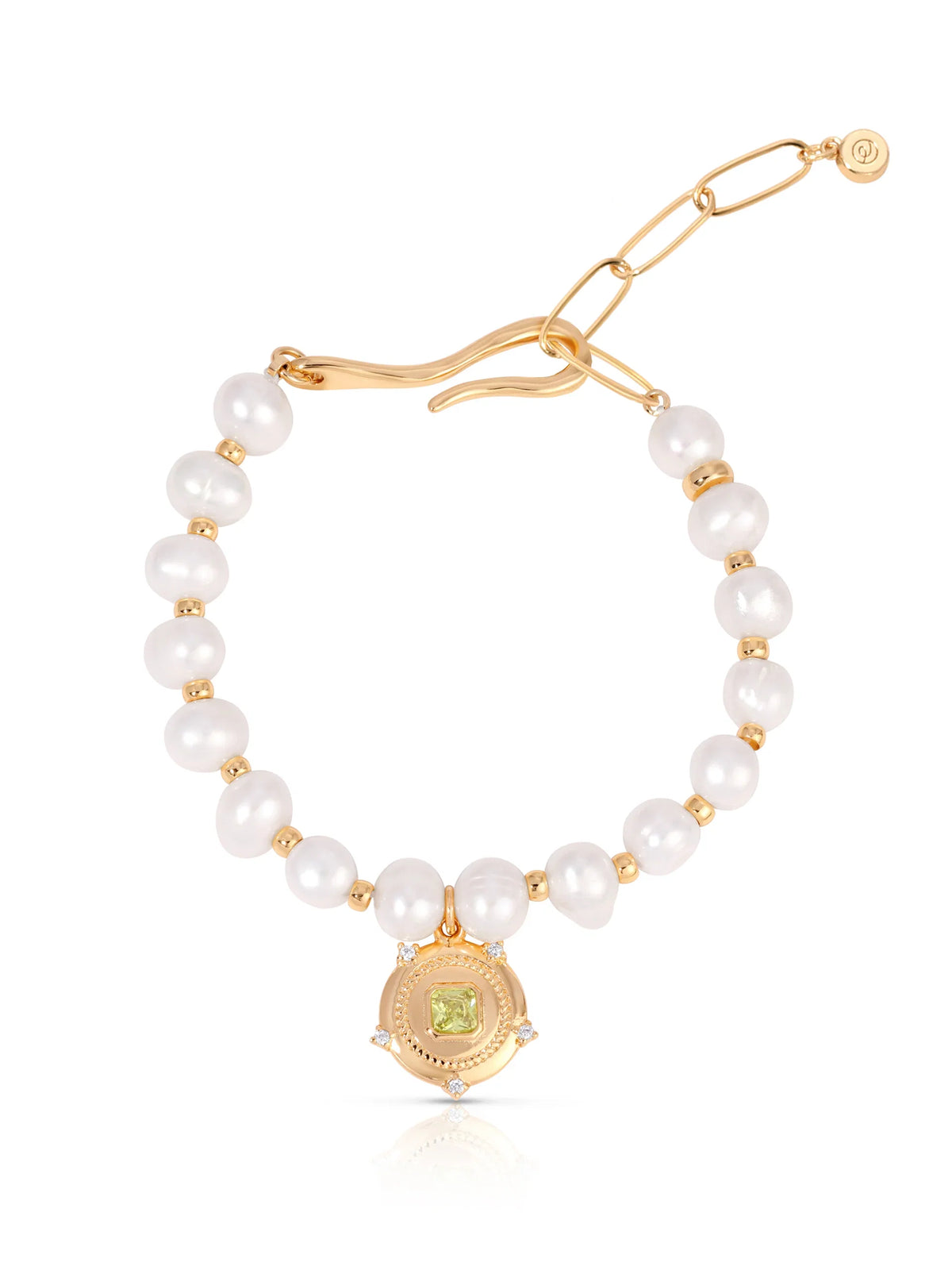 Eternal Gleam Pearl Bracelet